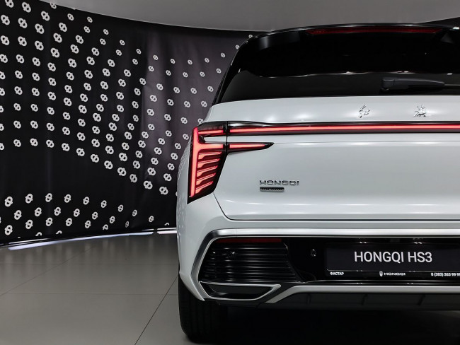 Hongqi HS3 Делюкс (Deluxe)