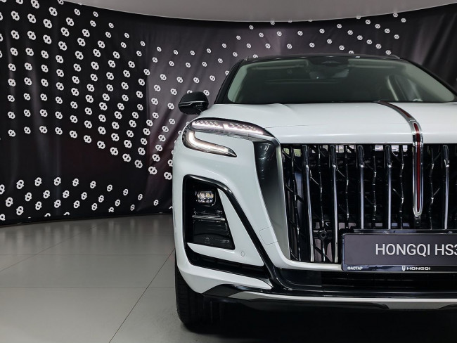 Hongqi HS3 Делюкс (Deluxe)
