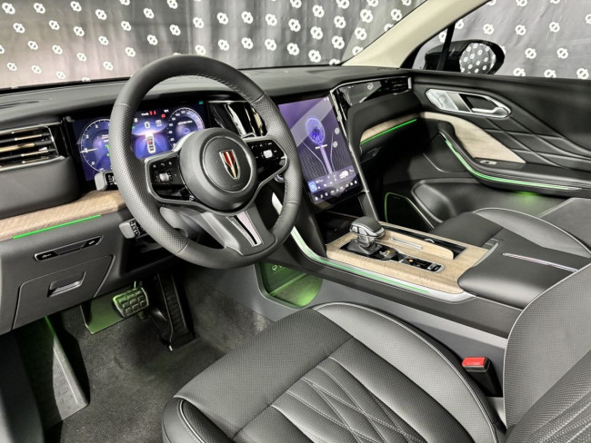 Hongqi HS7 Делюкс (Deluxe) Hongqi HS7 Делюкс (Deluxe)