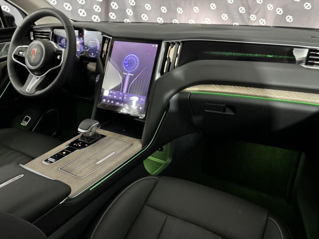 Hongqi HS7 Делюкс (Deluxe) Hongqi HS7 Делюкс (Deluxe)