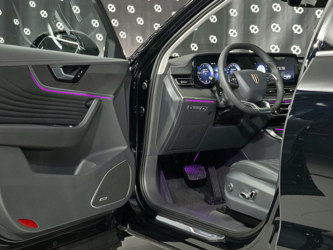 Hongqi HS5 Комфорт (Comfort) Hongqi HS5 Комфорт (Comfort)
