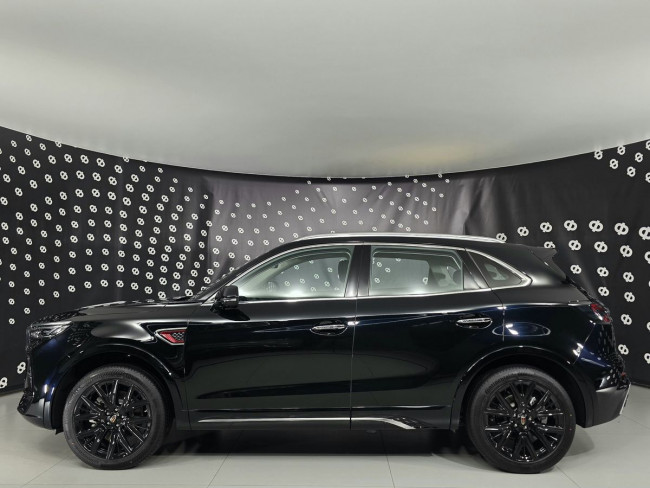 Hongqi HS5 Комфорт (Comfort) Hongqi HS5 Комфорт (Comfort)