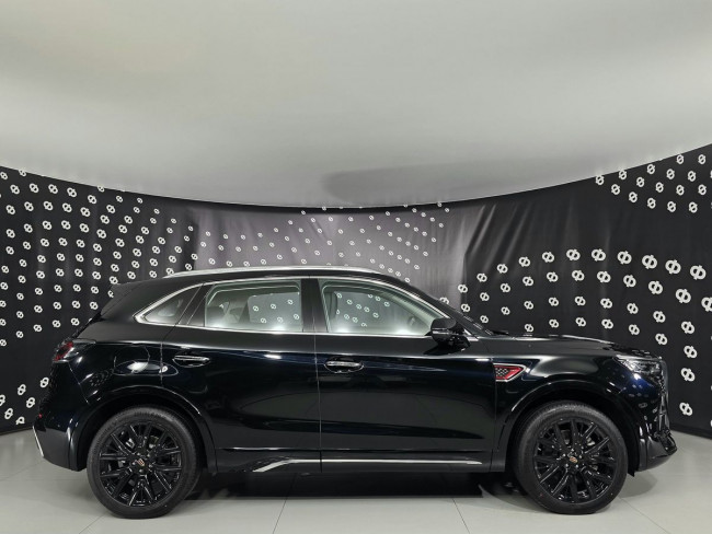 Hongqi HS5 Комфорт (Comfort) Hongqi HS5 Комфорт (Comfort)